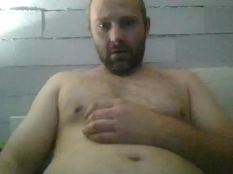 Snapshot of Piter9023 chatting on 4, 10, 2025 Piter9023 online show from 4, 10, 2025