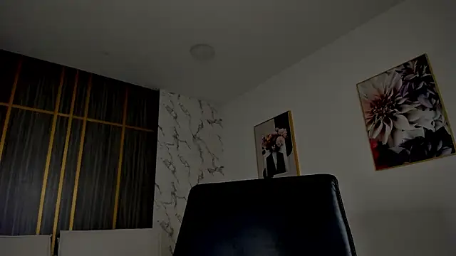 Dollar-girl online show from 12, 3, 2026