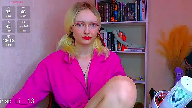 Angelina  1 online show from 6, 12, 2024