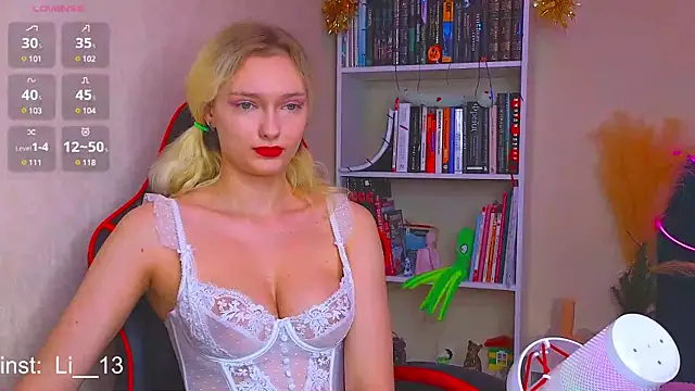 Angelina  1 online show from 25, 12, 2024