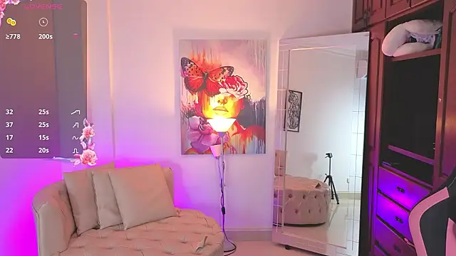 NATAASHA    online show from 28, 2, 2026