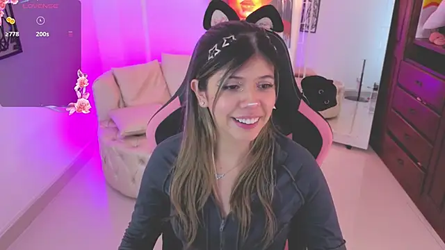 NATAASHA    online show from 28, 11, 2025