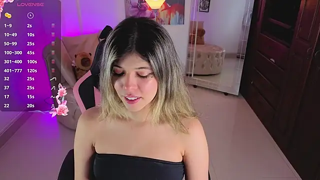 NATAASHA    online show from 22, 4, 2026