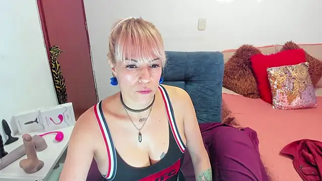 harly  queen online show from 9, 1, 2025