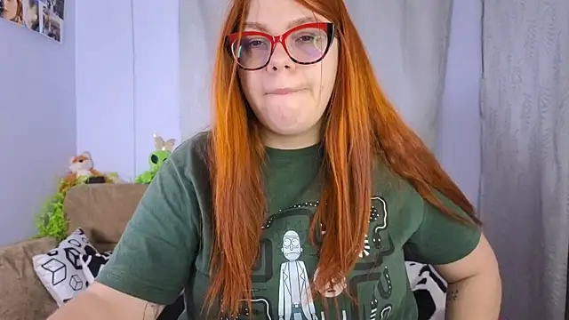 lucie nicolls online show from 3, 3, 2025