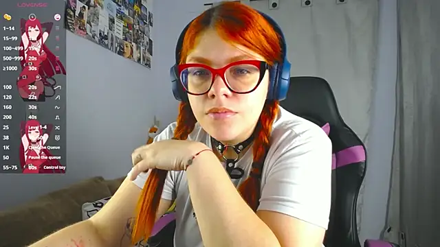 lucie nicolls online show from 7, 3, 2025