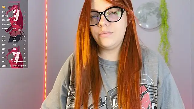 lucie nicolls online show from 12, 2, 2025