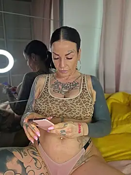 EmilyDiazofficial online show from 3, 7, 2026