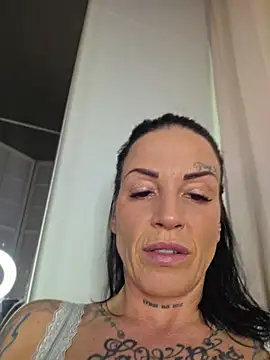 EmilyDiazofficial online show from 30, 6, 2026