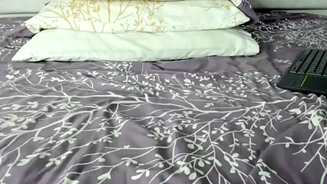 maybelline69 online show from 17, 11, 2025