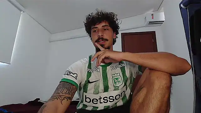 milkoffe online show from 12, 2, 2026