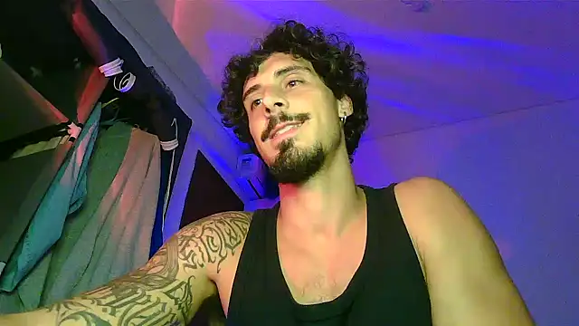 Snapshot of milkoffe chatting on 29, 5, 2026 milkoffe online show from 29, 5, 2026