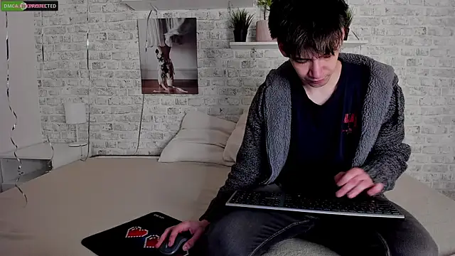 CalvinOwens online show from 9, 3, 2025