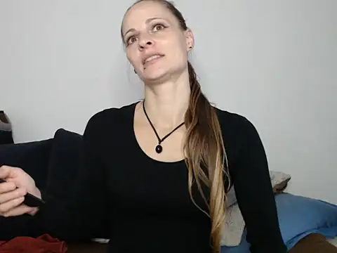 naikah714 online show from 2, 11, 2025