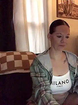 SidneyRaee online show from 5, 2, 2026