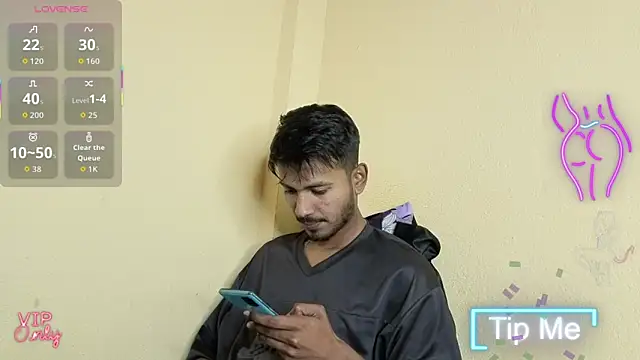 Snapshot of just_fucks chatting on 7, 2, 2026 just fucks online show from 7, 2, 2026