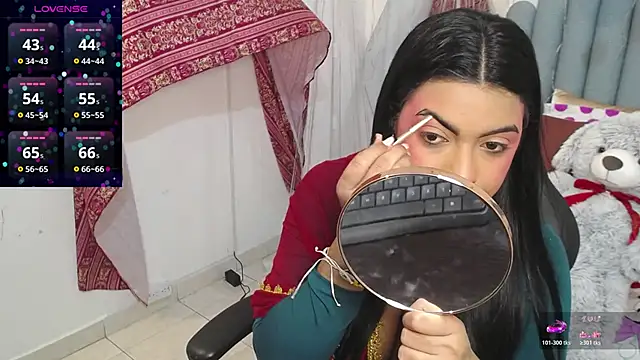 lakshmiraniii online show from 22, 11, 2025