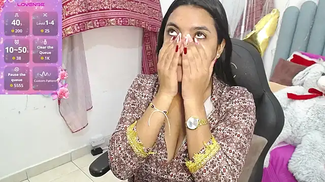 lakshmiraniii online show from 15, 12, 2025