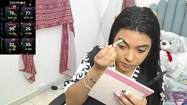 lakshmiraniii online show from 3, 12, 2025