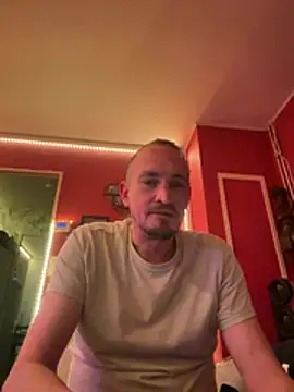 Denislamalice34 online show from 5, 3, 2026