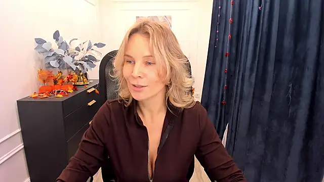 Sinty Devis online show from 29, 10, 2025