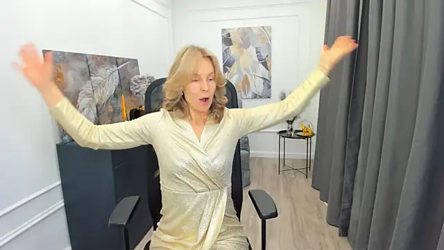 Sinty Devis online show from 10, 4, 2026