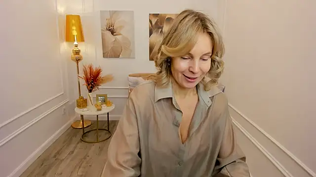 Sinty Devis online show from 28, 3, 2026