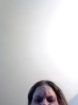 Earlybirdgetsthewormxh online show from 26, 9, 2025
