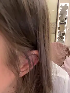 AnnaBri online show from 10, 2, 2026