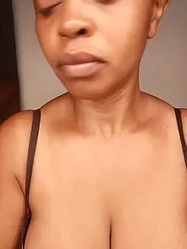 boobsnipplian online show from 3, 6, 2026