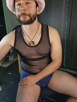 Snapshot of just_maxii chatting on 27, 11, 2025 just maxii online show from 27, 11, 2025