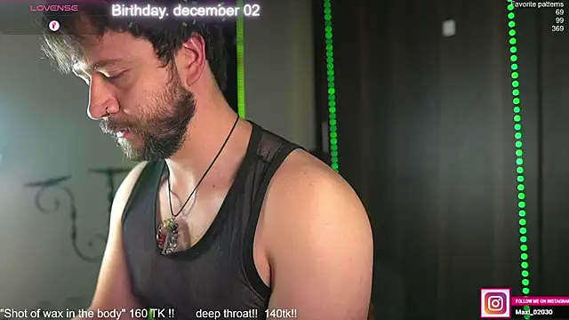 Snapshot of just_maxii chatting on 1, 12, 2025 just maxii online show from 1, 12, 2025