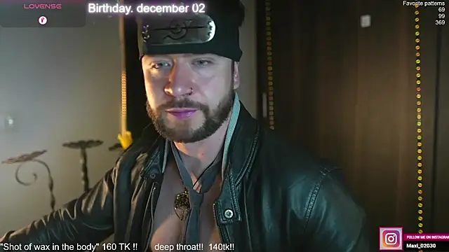 Snapshot of just_maxii chatting on 16, 11, 2025 just maxii online show from 16, 11, 2025