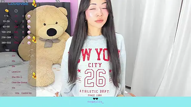 SophiaLiu online show from 13, 1, 2025
