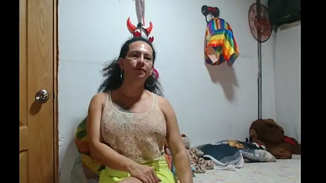 abbycrespa online show from 18, 3, 2025