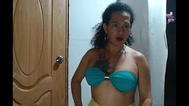 abbycrespa online show from 25, 2, 2025