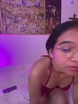 Snapshot of Nina-Eros1 chatting on 13, 5, 2026 Nina-Eros1 online show from 13, 5, 2026