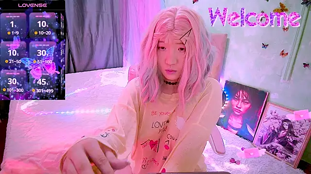 Akemilun online show from 14, 2, 2026