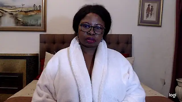 OmegaLipps online show from 1, 5, 2026
