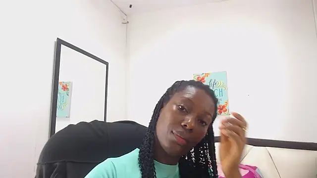 Sara Marks online show from 5, 11, 2025