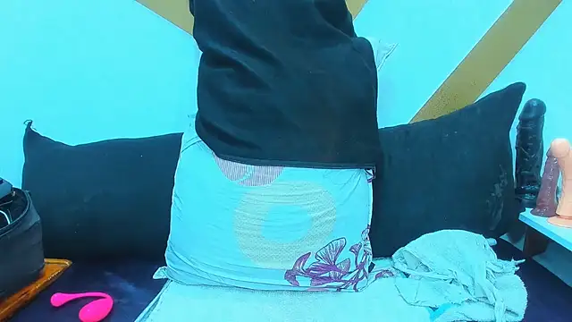 SashaBigSquirt online show from 28, 11, 2025