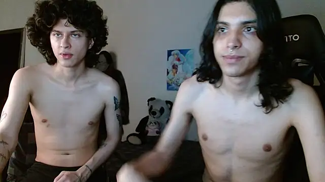 Snapshot of angelitofemboy chatting on 11, 12, 2024 angelitofemboy online show from 11, 12, 2024