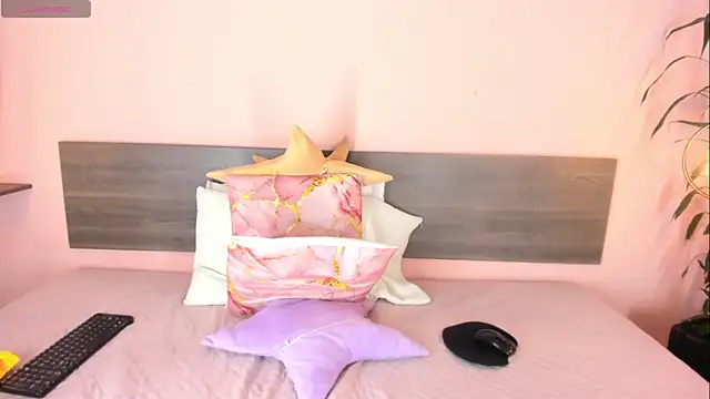 samanta joness online show from 5, 3, 2026