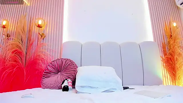 carolriveraa  online show from 22, 11, 2025