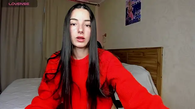 Snapshot of AishaGold chatting on 8, 3, 2026 AishaGold online show from 8, 3, 2026