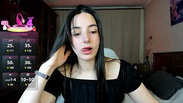 Snapshot of AishaGold chatting on 21, 12, 2025 AishaGold online show from 21, 12, 2025