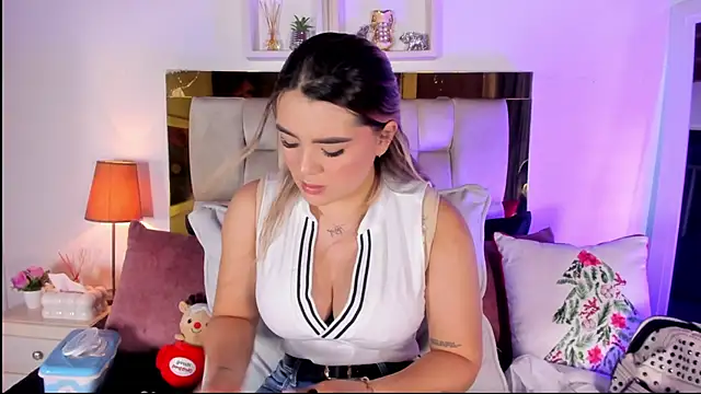 emmy r online show from 19, 12, 2025