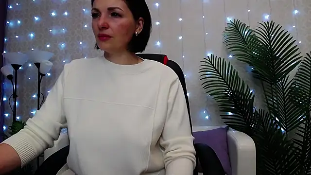 Camelia Lillie online show from 15, 5, 2026