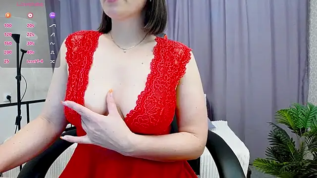 Snapshot of Camelia_Lillie chatting on 4, 10, 2025 Camelia Lillie online show from 4, 10, 2025