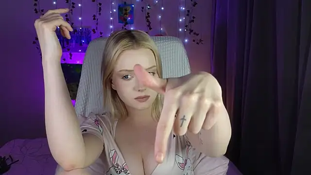 Snapshot of ImBonBon chatting on 7, 7, 2026 ImBonBon online show from 7, 7, 2026